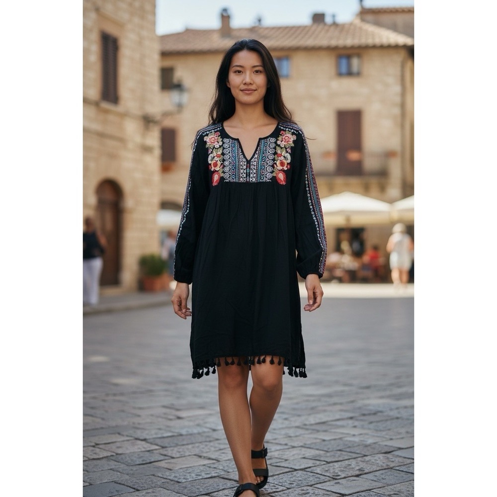 Andree By Unit Women's Size Small Black Long Sleeve Embroidered Dress Tunic Boho